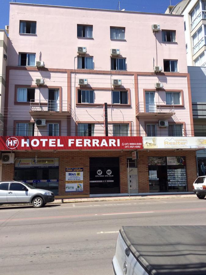 Hotel Ferrari Rio do Sul Buitenkant foto
